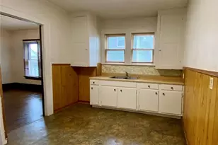 400 Cloverdale Ave, Akron, OH 44302 - Photo 5