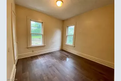 400 Cloverdale Avenue #DOWN, Akron, OH 44302 - Photo 9