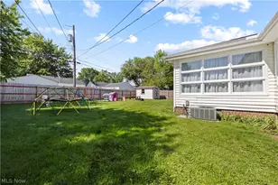 1739 W 11th St, Lorain, OH 44052 - Photo 35