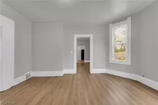 1345 W 61st St, Loveland, OH 44102 - Photo 9