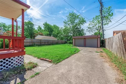 13202 Melzer Avenue, Loveland, OH 44120 - Photo 9