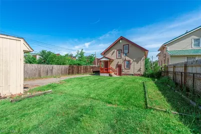 13202 Melzer Avenue, Loveland, OH 44120 - Photo 7