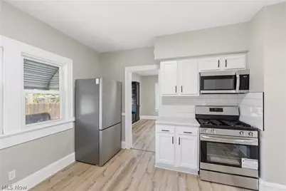 13202 Melzer Avenue, Loveland, OH 44120 - Photo 21
