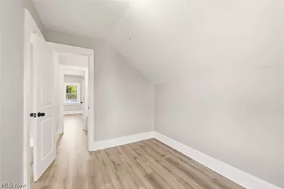 13202 Melzer Avenue, Loveland, OH 44120 - Photo 31