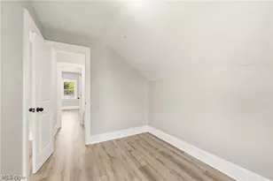 13202 Melzer Ave, Loveland, OH 44120 - Photo 31