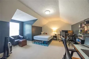 8856 Oakbrook Cir, Twinsburg, OH 44087 - Photo 23