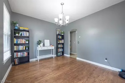 8856 Oakbrook Circle, Twinsburg, OH 44087 - Photo 11