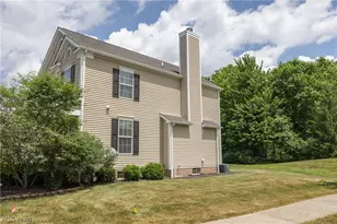 8856 Oakbrook Cir, Twinsburg, OH 44087 - Photo 27