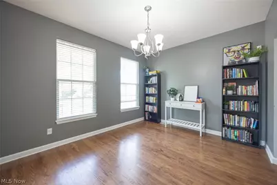 8856 Oakbrook Circle, Twinsburg, OH 44087 - Photo 9