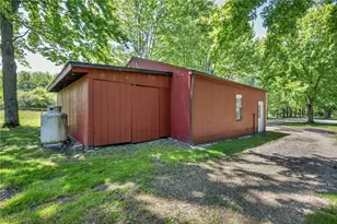 6407 Indian Point Rd, Painesville, OH 44077 - Photo 39