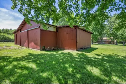 6407 Indian Point Road, Painesville, OH 44077 - Photo 45