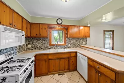 6632 Pleasant Avenue N, Kent, OH 44240 - Photo 9