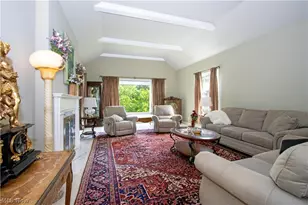 330 N Countryside Dr, Ashland, OH 44805 - Photo 5