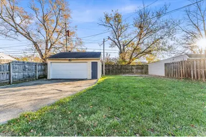 13813 Leroy Avenue, Loveland, OH 44135 - Photo 23