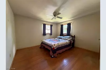 307 W 9th Street, Salem, OH 44460 - Photo 9
