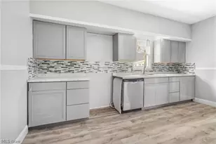 452 E Summit St, Alliance, OH 44601 - Photo 11