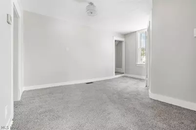 452 E Summit Street, Alliance, OH 44601 - Photo 7
