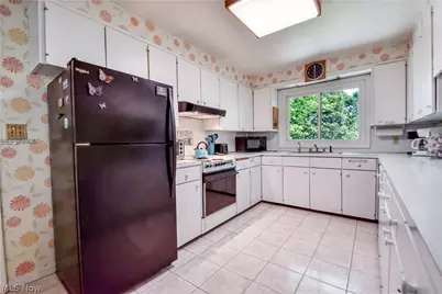 956 Mill Street, Conneaut, OH 44030 - Photo 13
