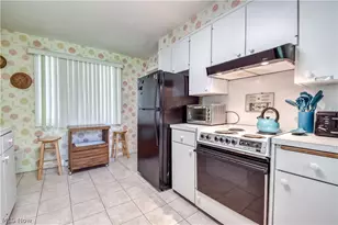 956 Mill St, Conneaut, OH 44030 - Photo 15