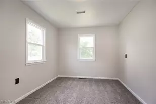 4215 Tapper Rd, Norton, OH 44203 - Photo 15