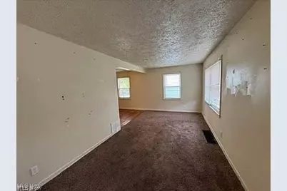 476 Keck Street, Akron, OH 44305 - Photo 3
