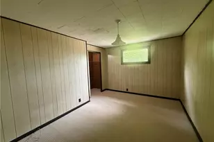 421 N 11th St, Cambridge, OH 43725 - Photo 11