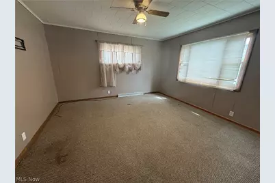 421 N 11th Street, Cambridge, OH 43725 - Photo 5