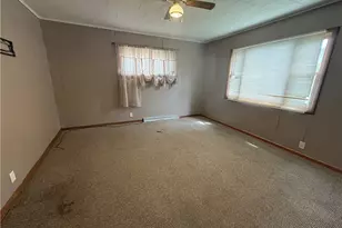421 N 11th St, Cambridge, OH 43725 - Photo 5