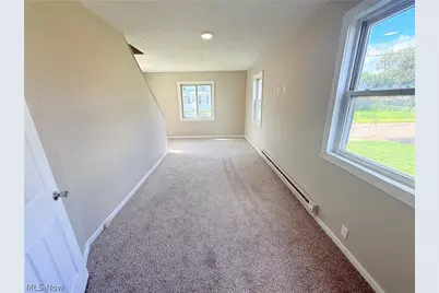804 Marion Avenue SW, Canton, OH 44707 - Photo 5