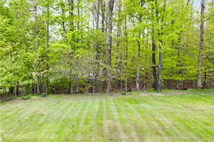 1246 Homestead Creek Dr, Grandview Heights, OH 44147 - Photo 39
