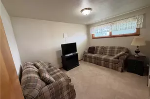508 Mildred Ave, Weirton, WV 26062 - Photo 9
