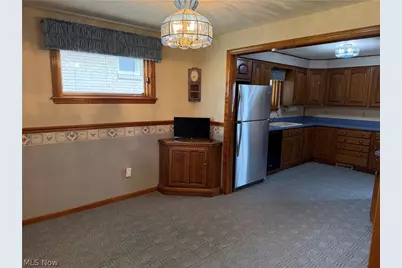 508 Mildred Avenue, Weirton, WV 26062 - Photo 17
