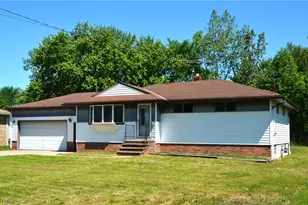 3713 Grafton Rd, Brunswick, OH 44212 - Photo 3