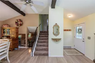 1421 Driftwood Ln, Macedonia, OH 44056 - Photo 5