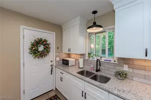 1421 Driftwood Ln, Macedonia, OH 44056 - Photo 11