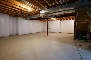 169 Aster Pl, Brunswick, OH 44212 - Photo 29