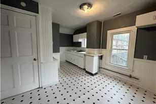 1043 E 68th St, Loveland, OH 44103 - Photo 13