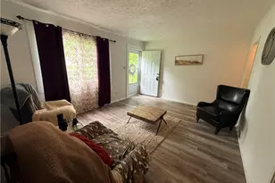 1276 Frederick Blvd, Akron, OH 44320 - Photo 7