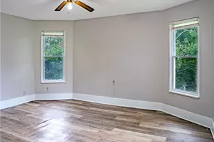2102 W 96th St, Loveland, OH 44102 - Photo 9