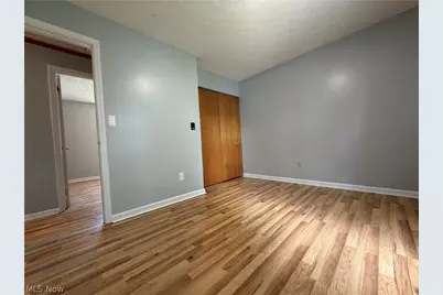 894 Jean Avenue, Akron, OH 44310 - Photo 17