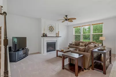 183 Nottingham Way, Wadsworth, OH 44281 - Photo 7