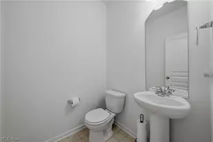 183 Nottingham Way, Wadsworth, OH 44281 - Photo 17