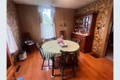 431 W Walnut Street, Barnesville, OH 43713 - Photo 5