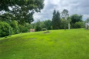 431 W Walnut St, Barnesville, OH 43713 - Photo 27