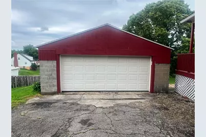 431 W Walnut Street, Barnesville, OH 43713 - Photo 17