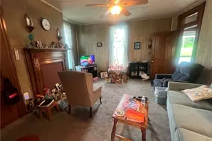 431 W Walnut St, Barnesville, OH 43713 - Photo 3