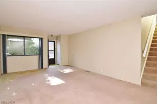 7024 Buckhurst Pl, Concord Twp, OH 44060 - Photo 7