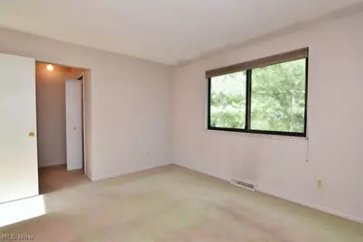 7024 Buckhurst Place, Concord Twp, OH 44060 - Photo 17