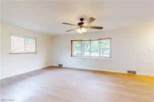 183 Meadow Rd, Wintersville, OH 43953 - Photo 7