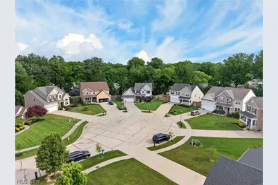 24144 Salzburg Circle, North Olmsted, OH 44070 - Photo 7